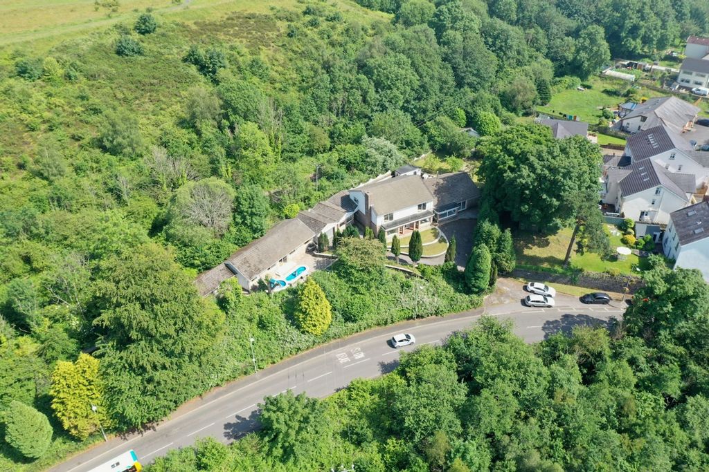 Additional image 77 of 4 bed detached house for salePriscilla Terrace, Trelewis CF46