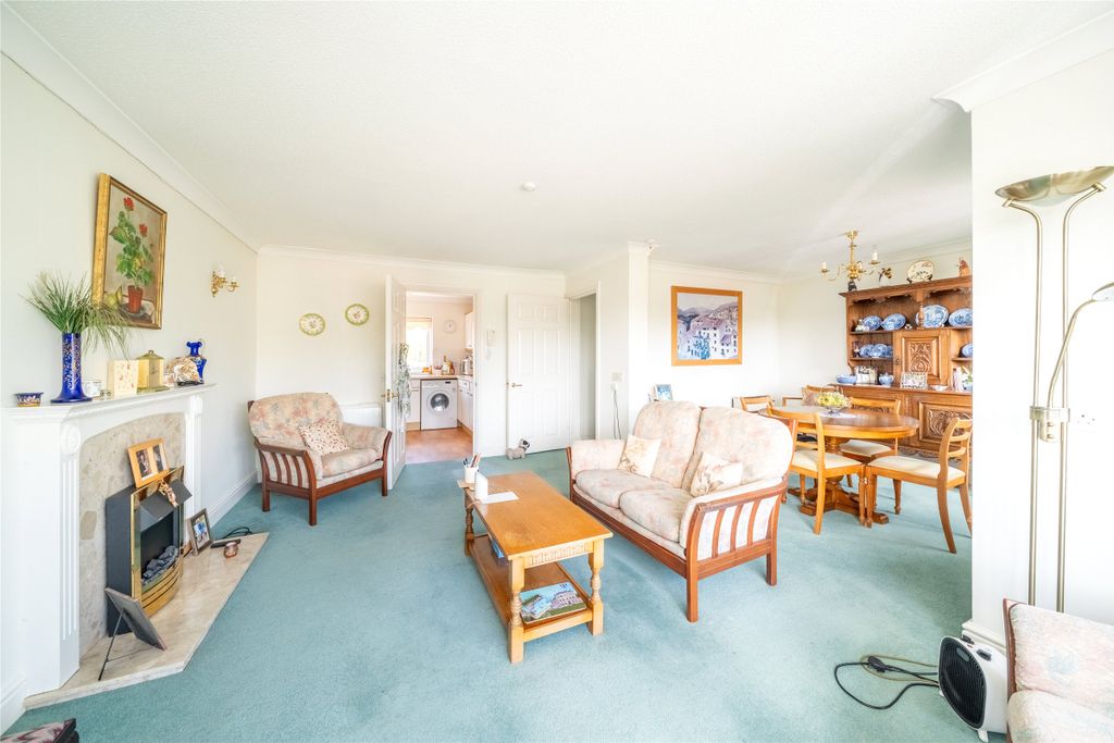 Property photo 2 of 12 Picture No. 04