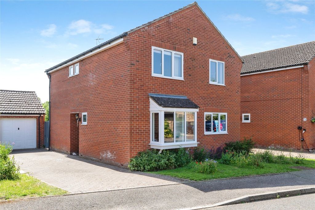 Property photo 1 of 27 Picture No. 04