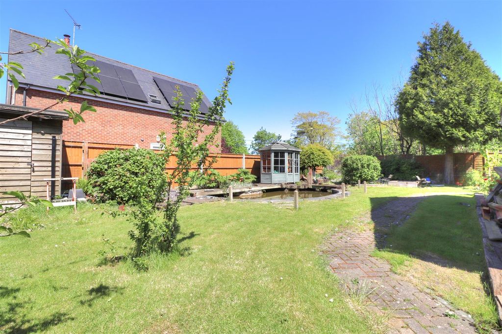 Property photo 2 of 16 Raer Done.Jpg