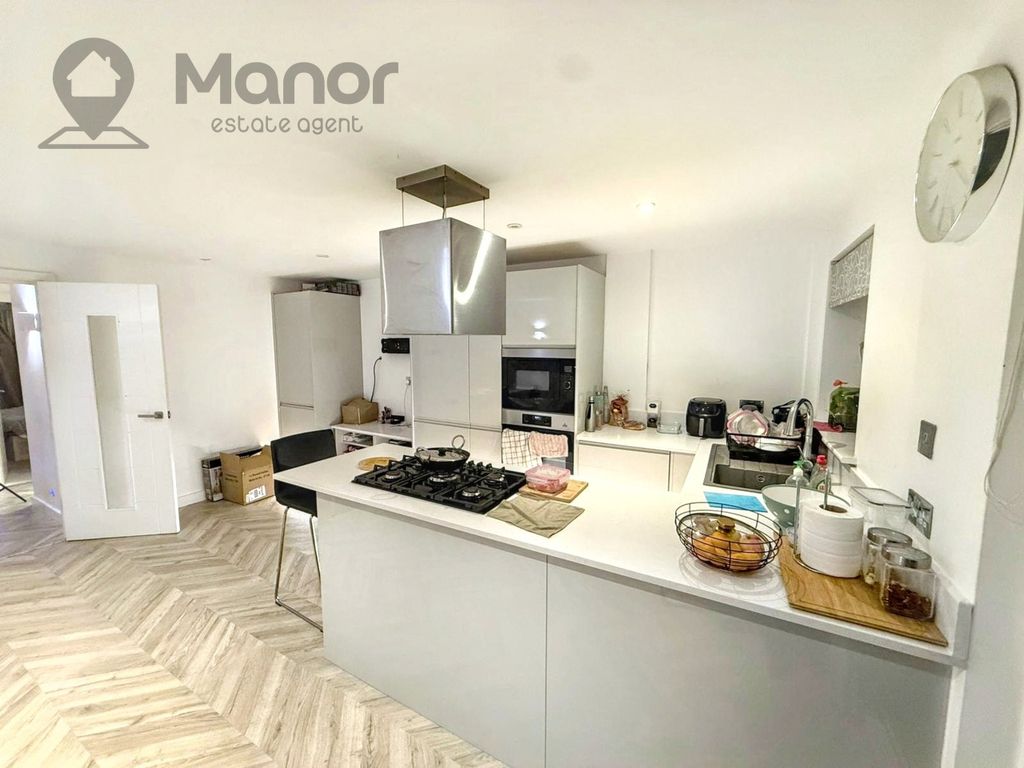 Property photo 3 of 14 Img-20251128-Wa0046