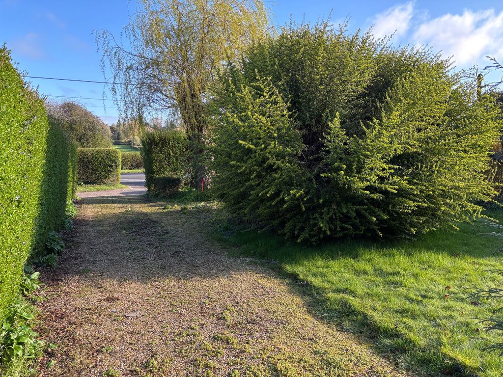 Property photo 3 of 18