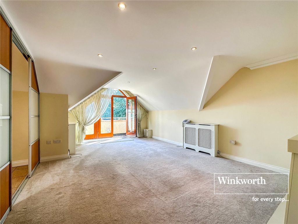 Additional image 5 of 3 bed flat for saleGolf Links Road, Ferndown, Dorset BH22