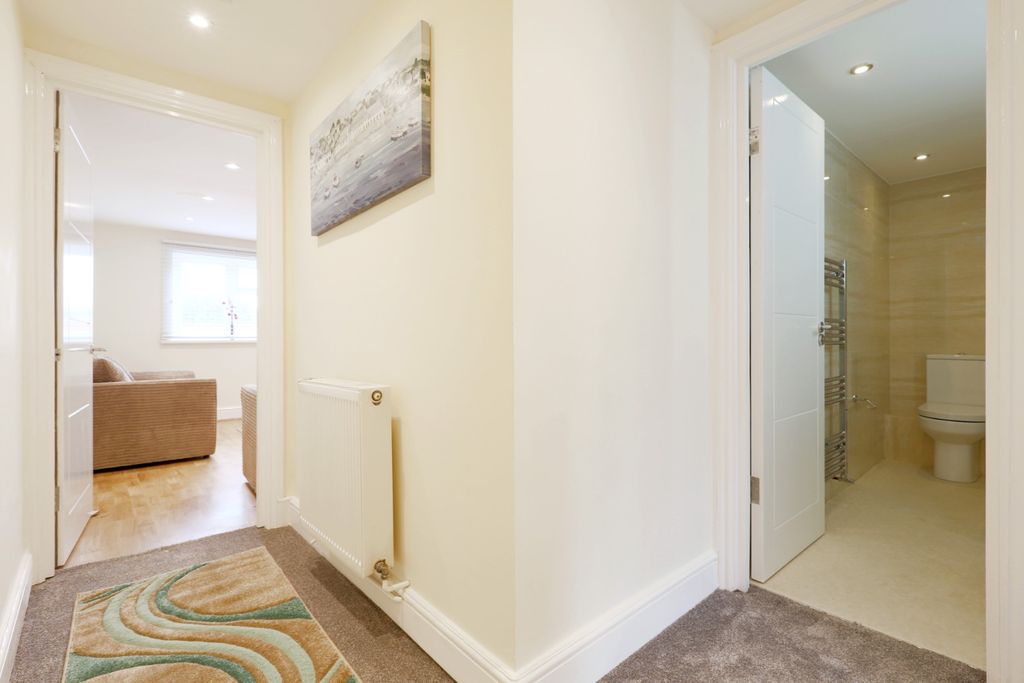 Property photo 2 of 8 2164773