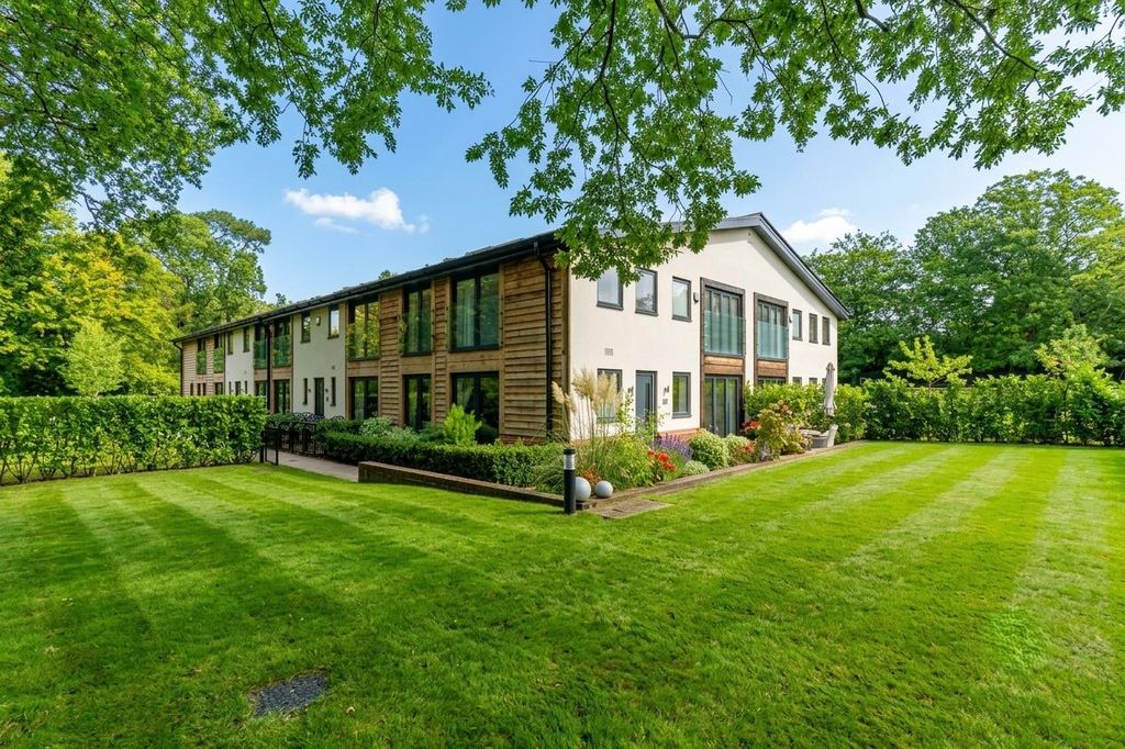 Property photo 1 of 13 .Png