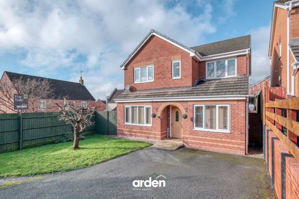 Property photo 1 of 13