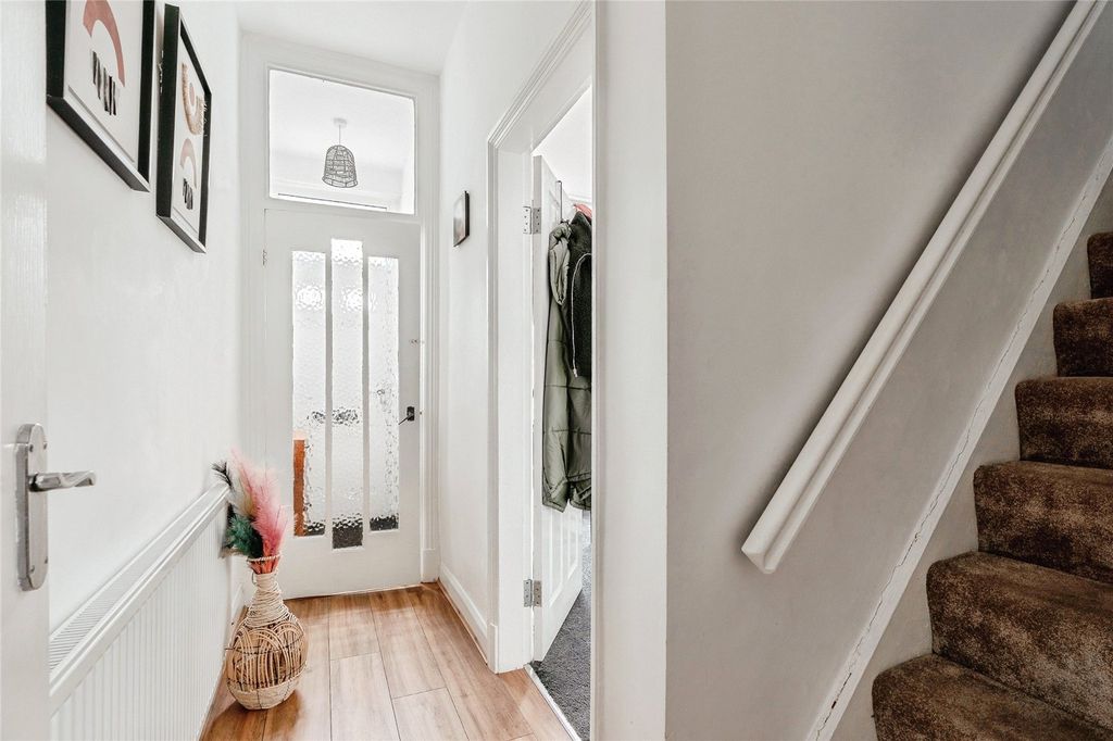 Property photo 3 of 16 Picture No. 03