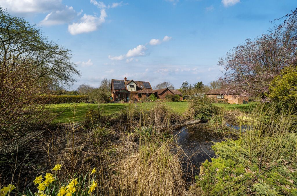 Property photo 2 of 18 1425995 (15)