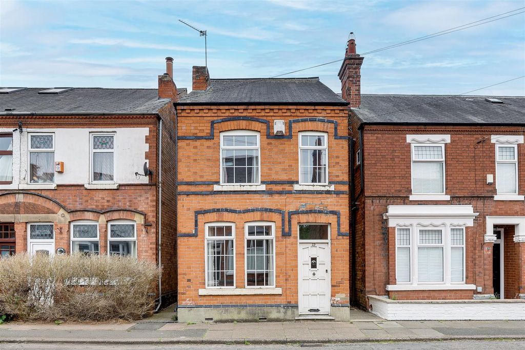 Property photo 1 of 19