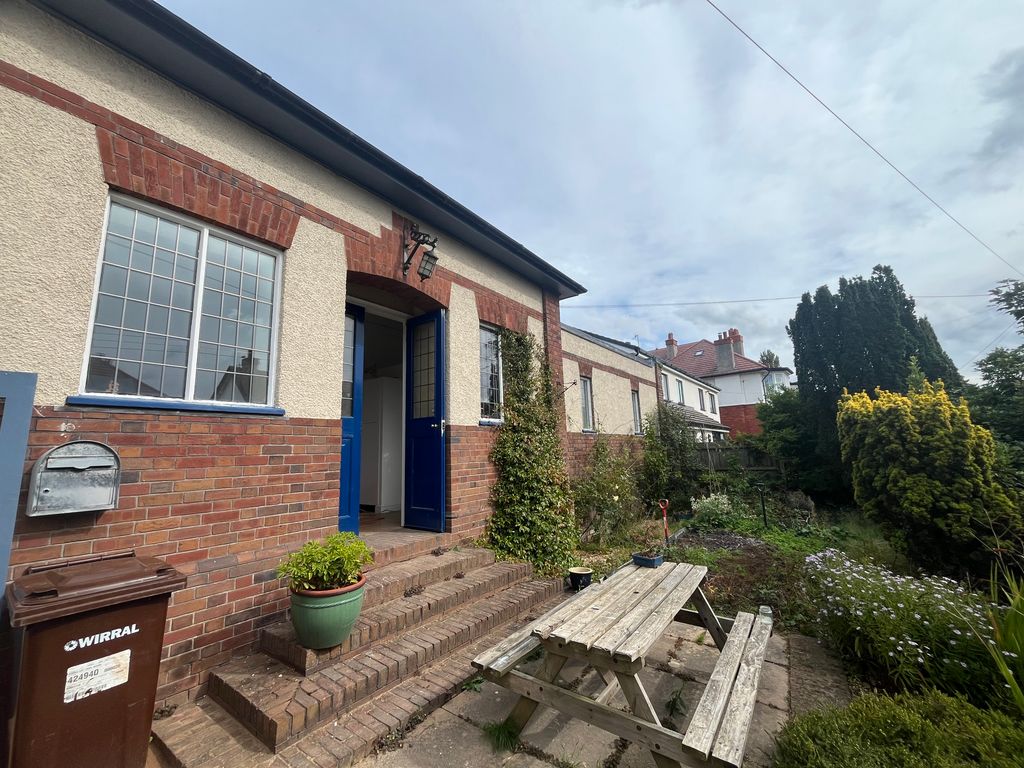 Property photo 3 of 17