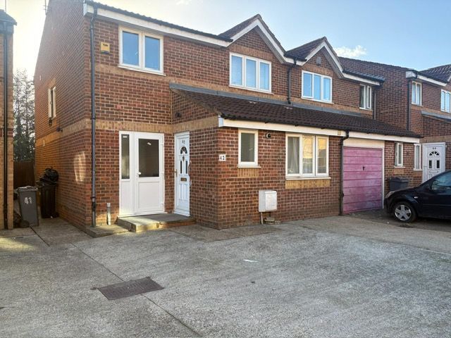 Property photo 2 of 10