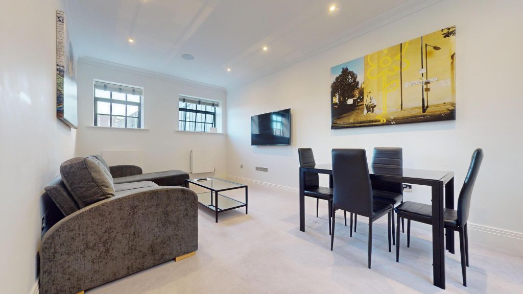 Property photo 3 of 19