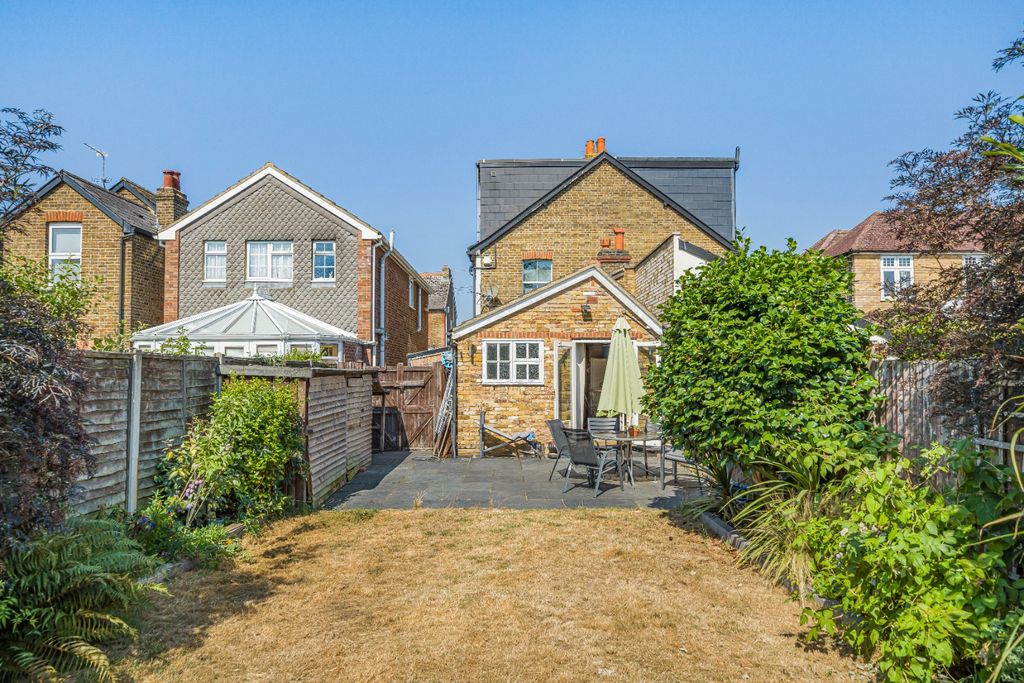 Property photo 1 of 12 2131151