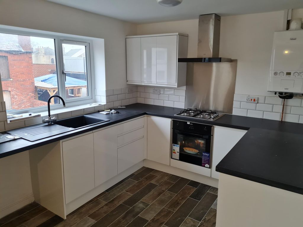 Property photo 2 of 4 Front