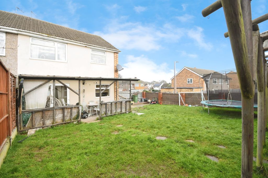 Property photo 3 of 22