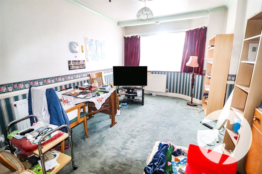 Property photo 2 of 13 Picture No. 01
