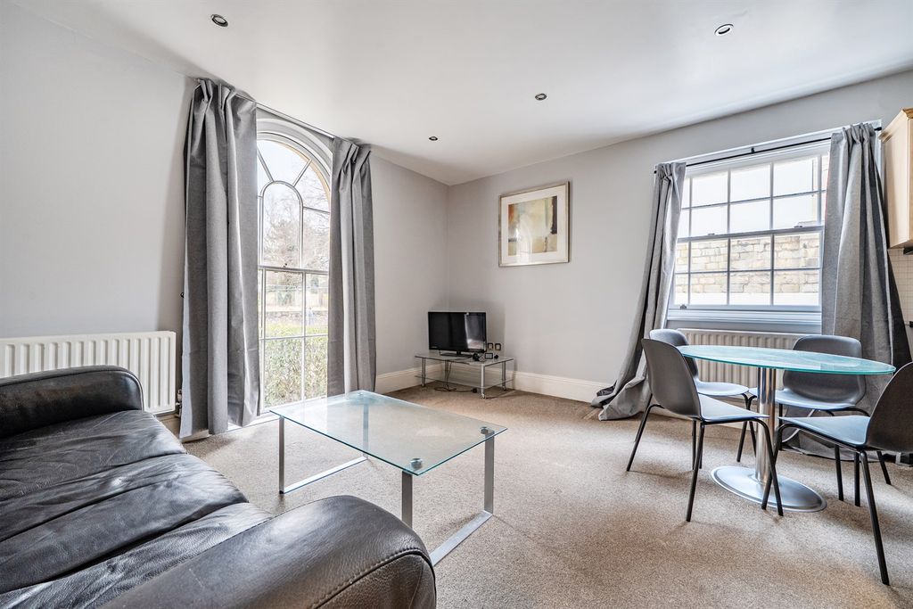 Property photo 2 of 9 Living Room