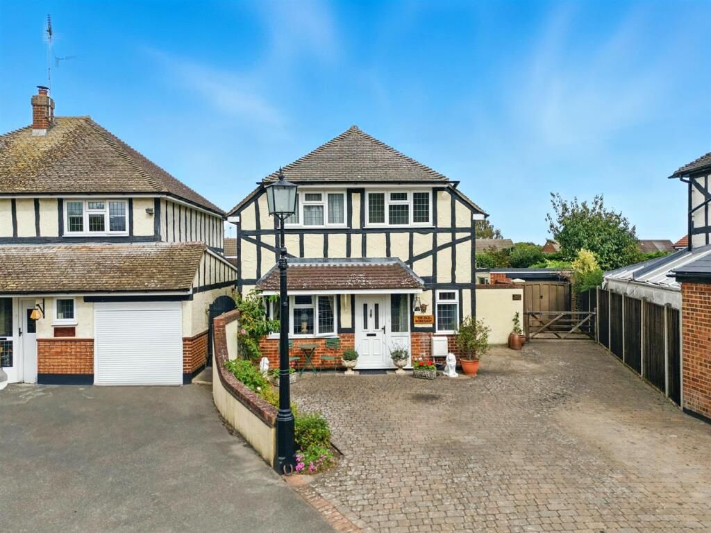 Property photo 1 of 29 Exterior View