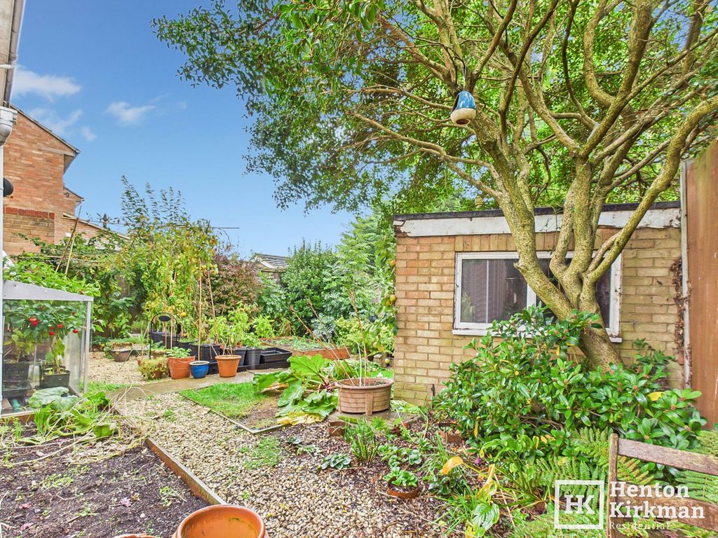 Property photo 3 of 24