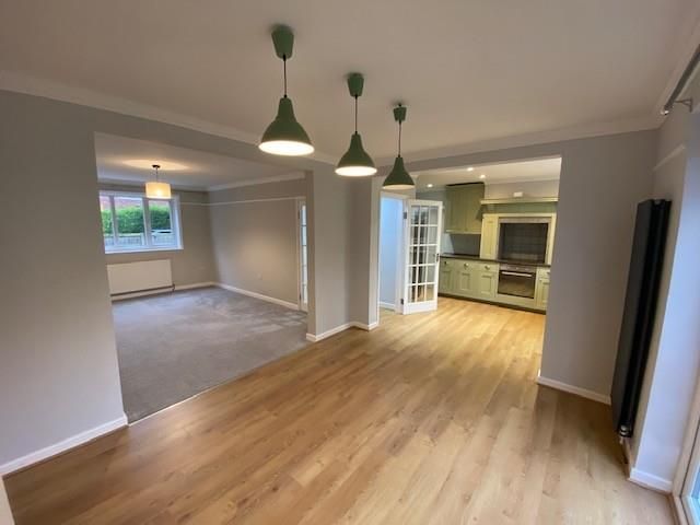 Property photo 3 of 19 Dining / Kitchen