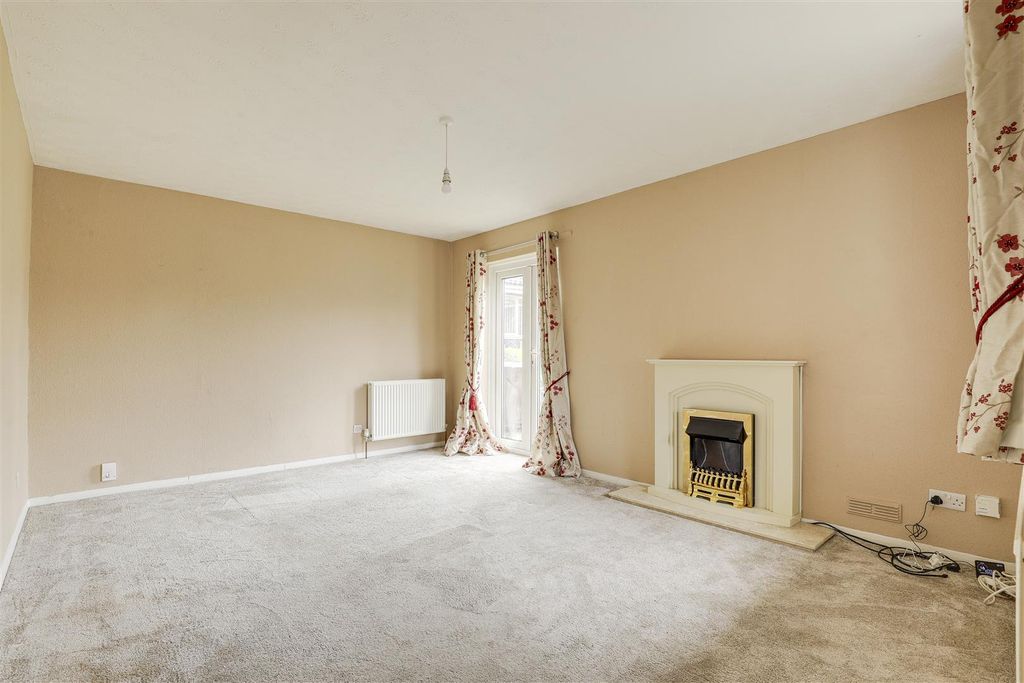 Property photo 3 of 15 01.Jpg