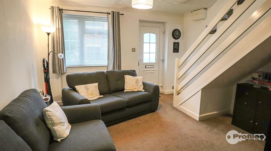 Property photo 2 of 16 Img_8470.Jpg