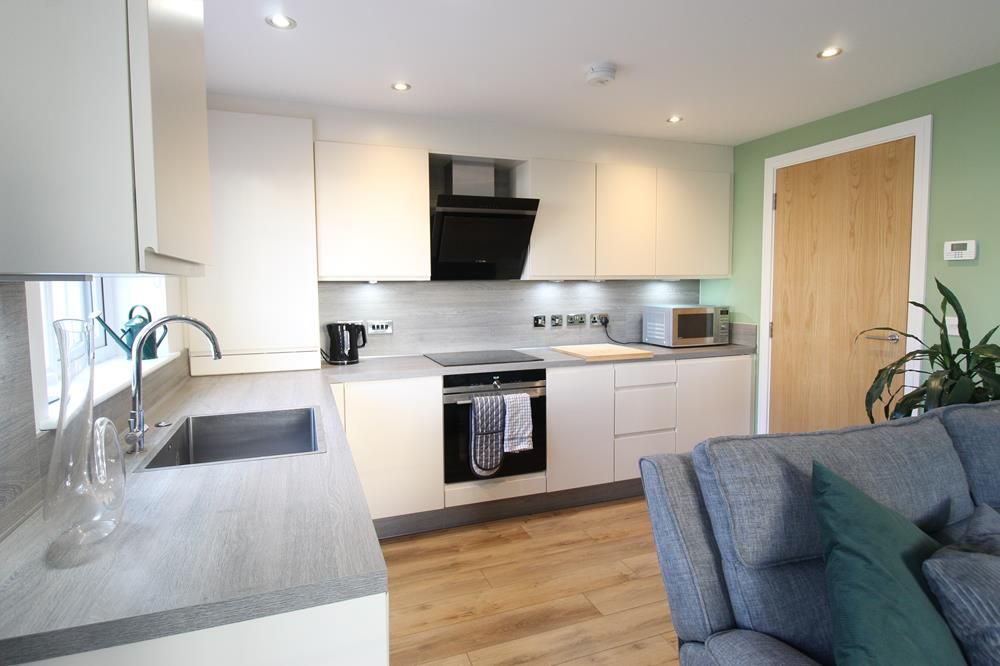 Property photo 1 of 8 Img_4809