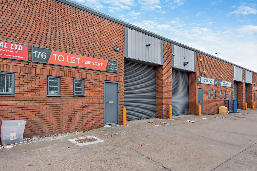 Property photo 2 of 14