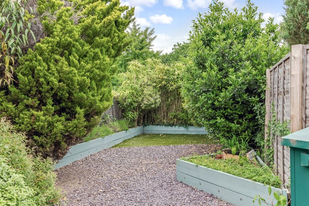 Property photo 2 of 12 Picture No. 06