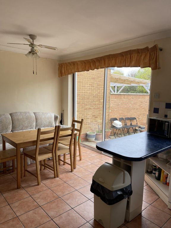 Property photo 2 of 10 Gallery