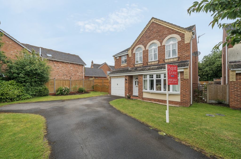 Additional image 21 of 4 bed detached house for saleWarwick Close, Saxilby, Lincoln, Lincolnshire LN1