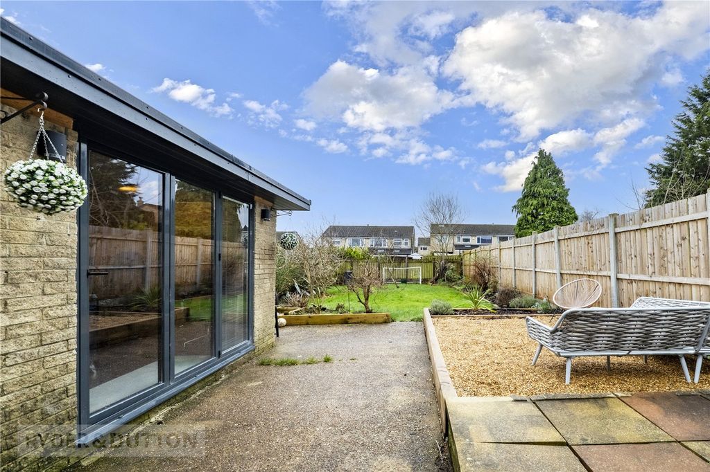 Property photo 2 of 21 Rear Garden