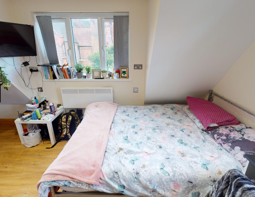 Property photo 2 of 4