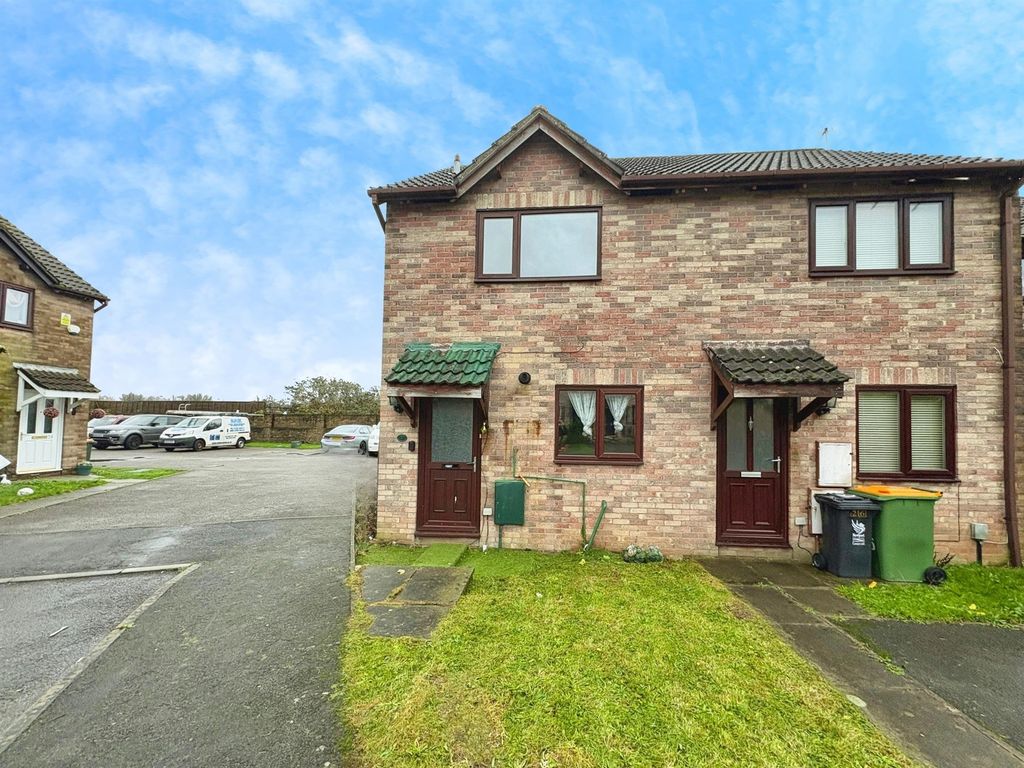 Property photo 1 of 12