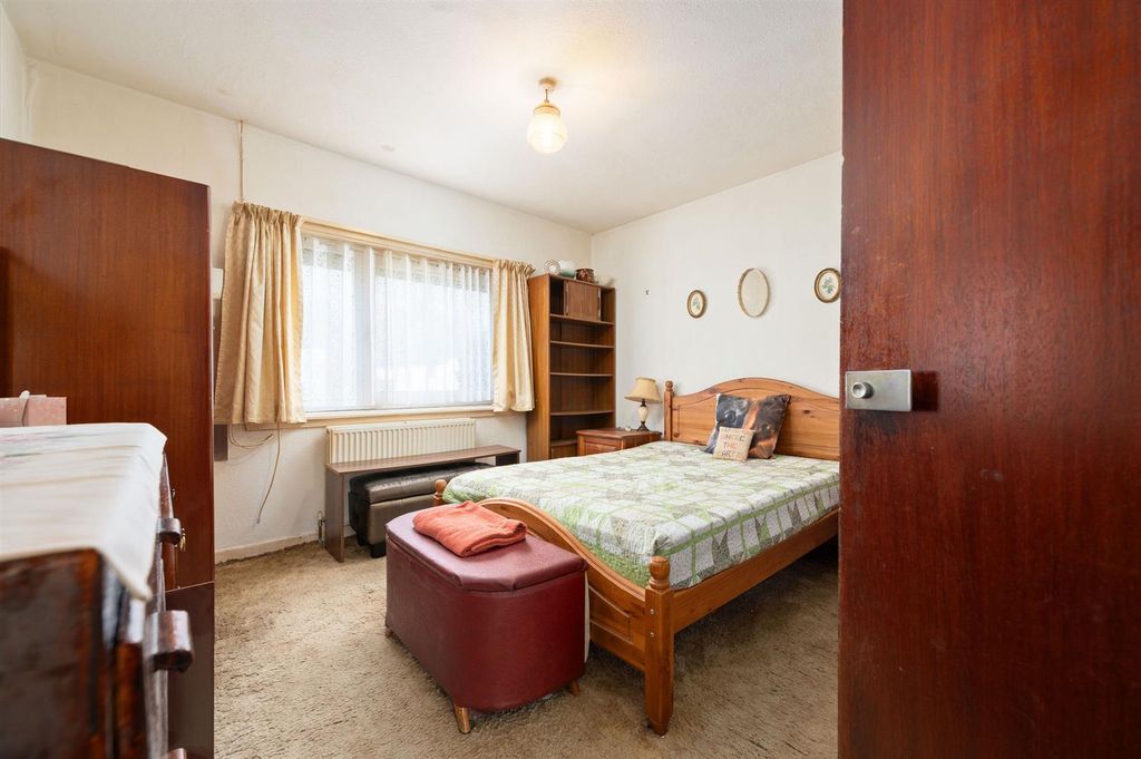 Property photo 3 of 23 12.Jpg