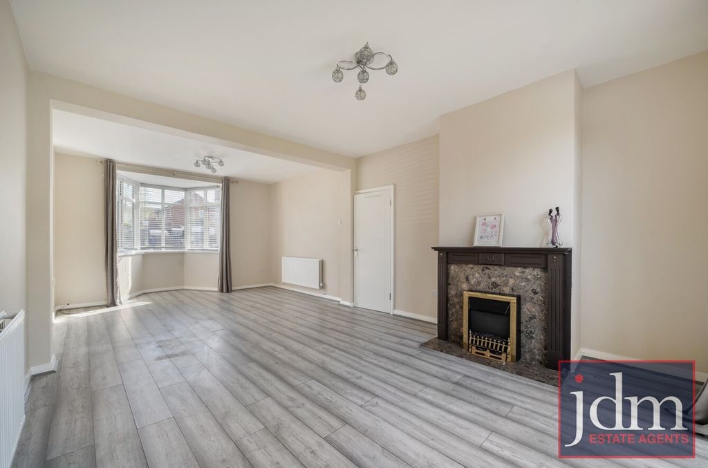 Property photo 2 of 7 Reception Room