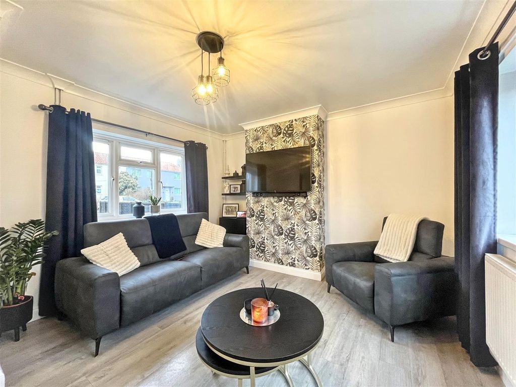 Property photo 3 of 9 Img_4170.Jpg