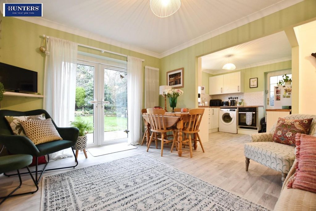 Property photo 3 of 17 Open-Plan Living Space