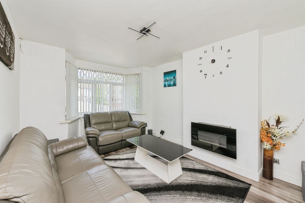Property photo 2 of 20