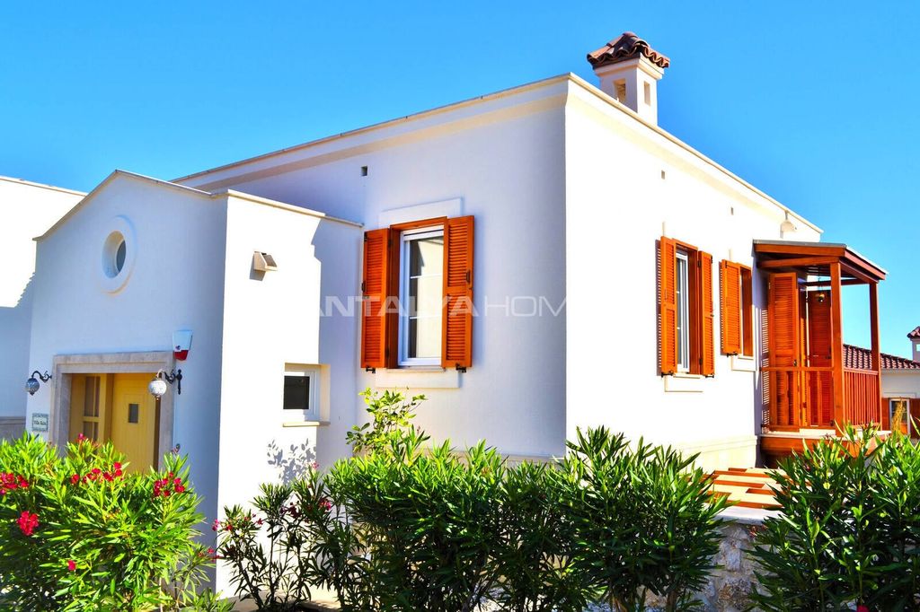 Property photo 2 of 51