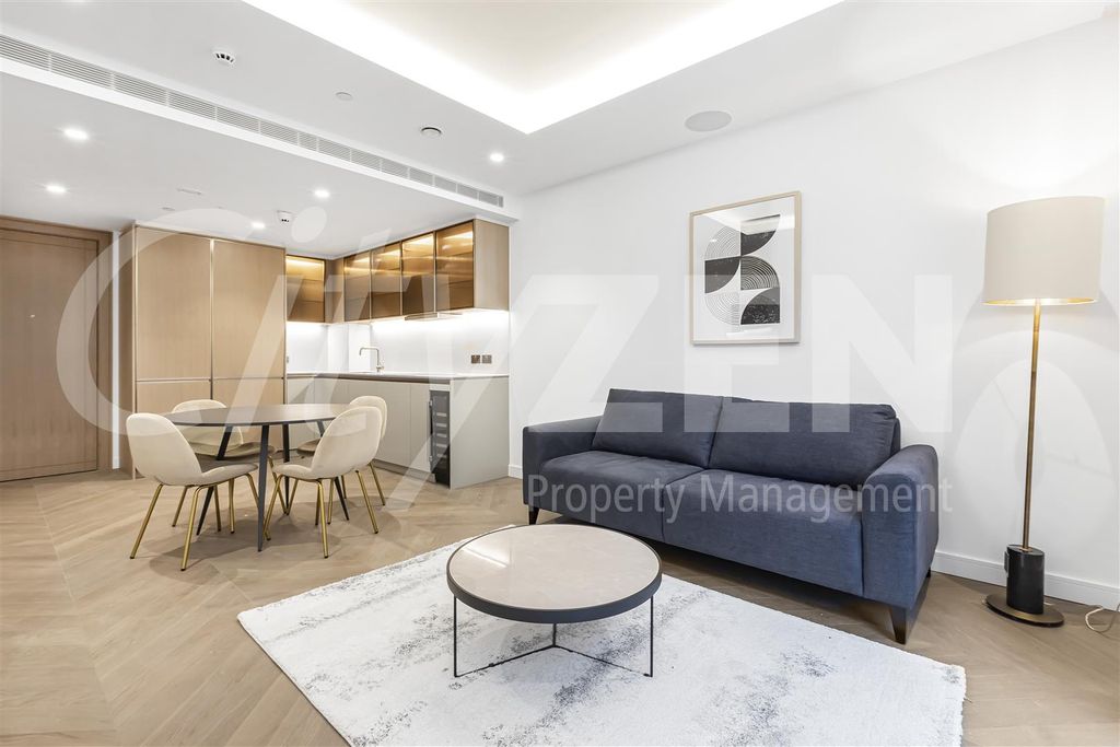 Property photo 1 of 19 Reception Room