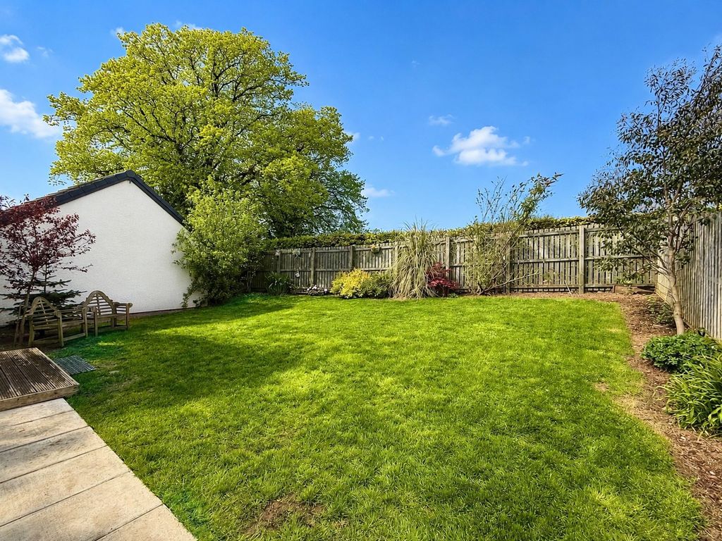 Property photo 2 of 23 Photo 21