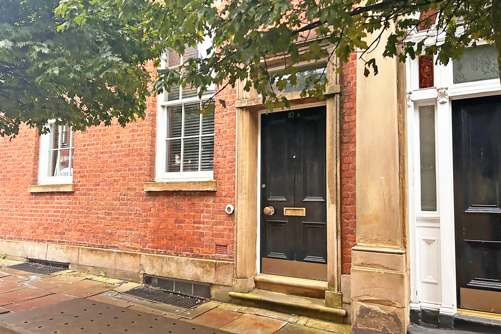 Property photo 1 of 15 Front