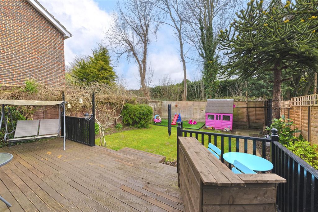 Property photo 1 of 17 13.