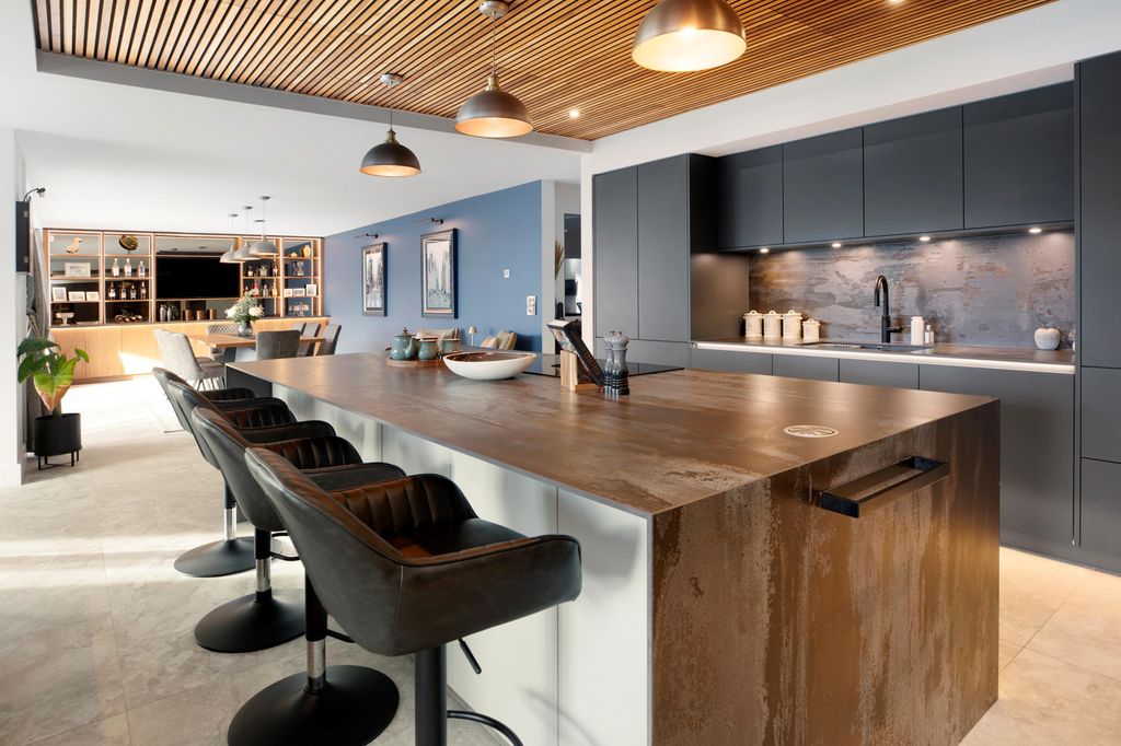 Property photo 3 of 14 Image