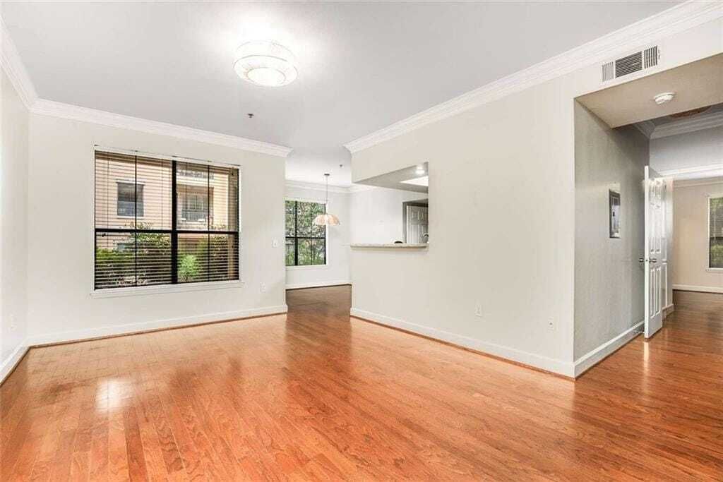 Property photo 1 of 31