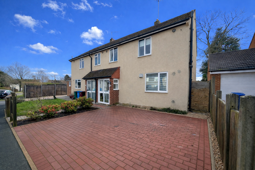 Property photo 1 of 10 5052E9A3-31Fc-4C05-B99E-C433A8A0577D