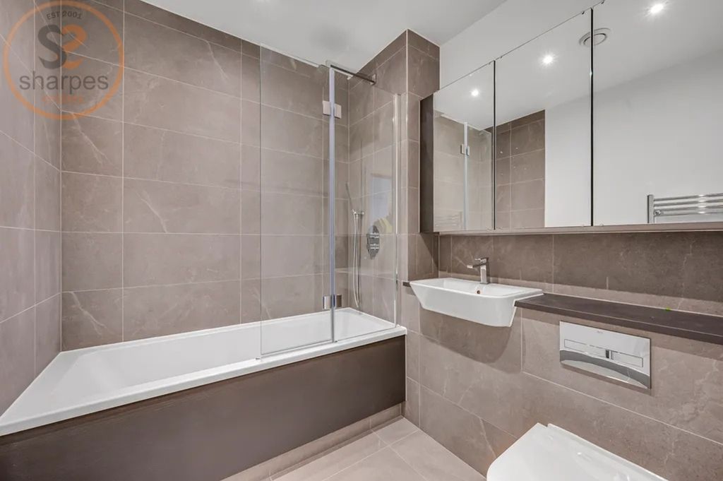 Property photo 3 of 5 20241218101700984_Original