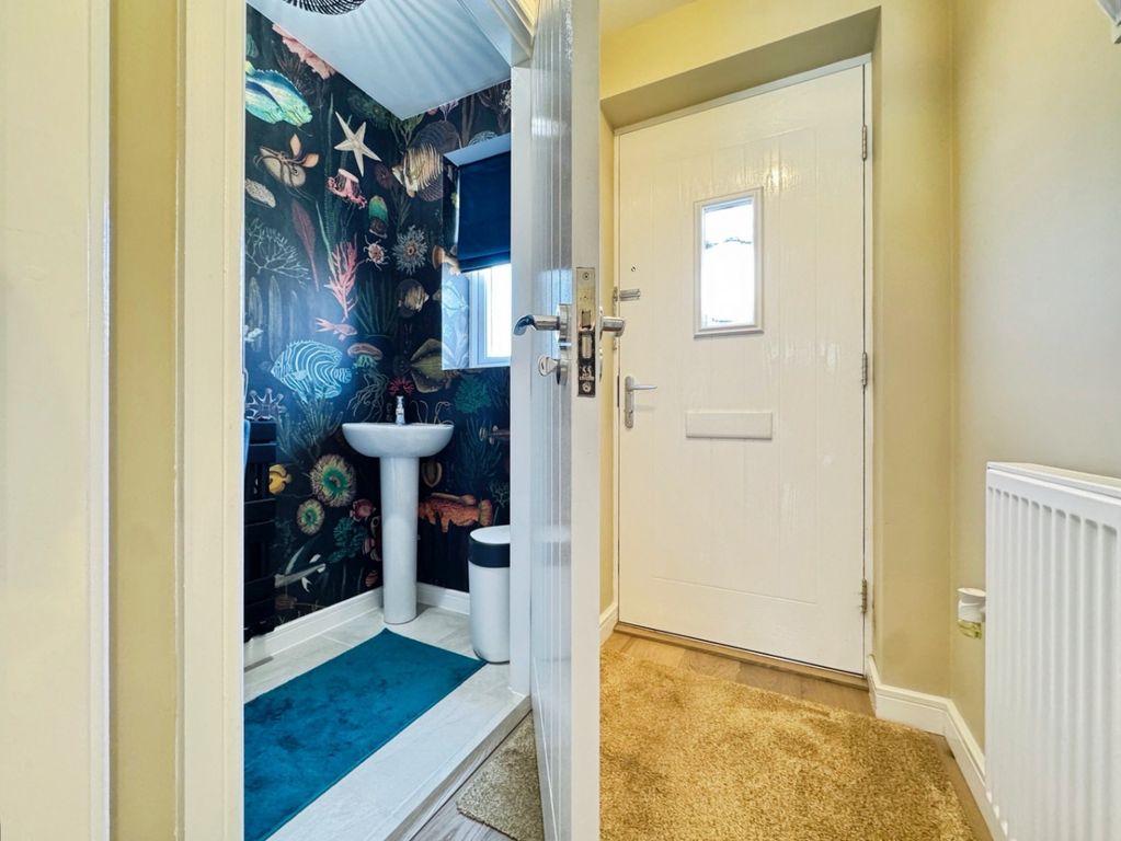 Property photo 3 of 28 4156916