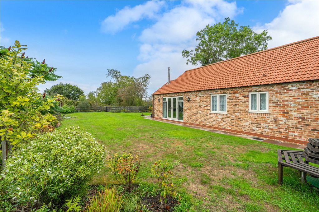 Property photo 2 of 13 Picture No. 06